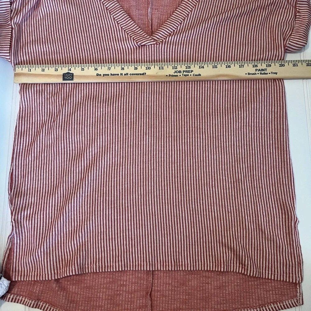 Daytrip Soft Tunic Top Made in USA Red White Striped V Neck Short Sleeve Medium